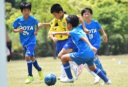 ���K����