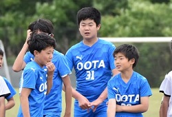 ���W���j�A���[�O