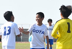 ���K����